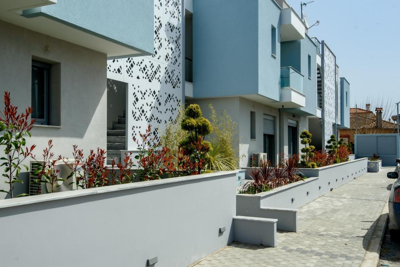 ITAKA Studio Apartments Nikiti  Esterno foto