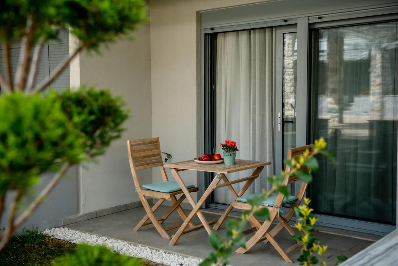 ITAKA Studio Apartments Nikiti  Esterno foto